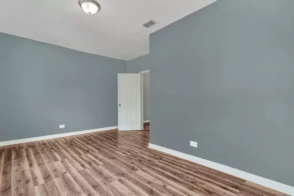 Chicago, IL 60621,6622 S Aberdeen ST