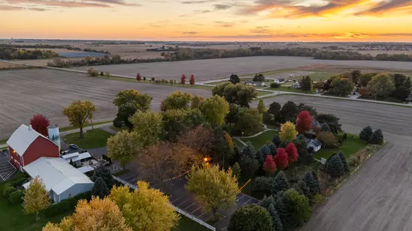 Sycamore, IL 60178,15165 Quigley RD