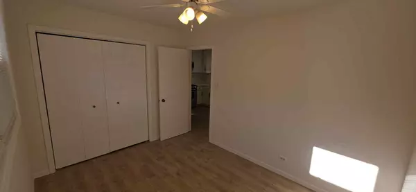 Chicago, IL 60609,445 W 37th ST #1