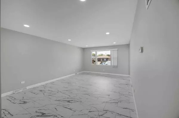 Burnham, IL 60633,13921 S Manistee AVE