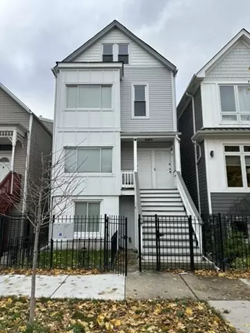 Chicago, IL 60647,3625 W Shakespeare AVE #3