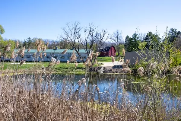 Crystal Lake, IL 60012,6102 Hillside RD