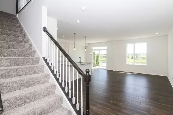 Aurora, IL 60504,4185 Irving RD