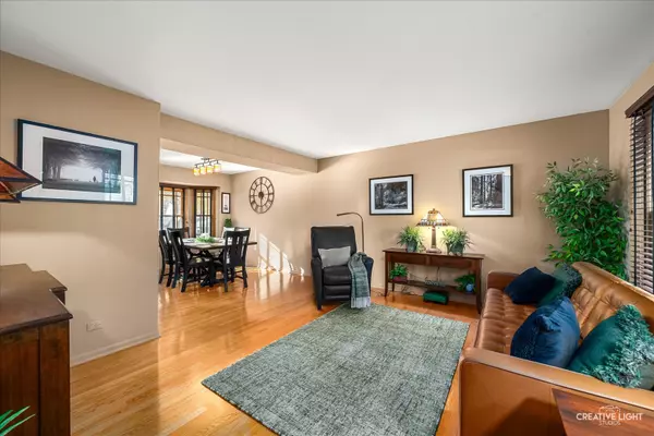 Elgin, IL 60123,500 N Lyle AVE