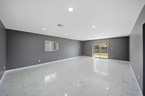 Morrison, IL 61270,503 W Winfield ST