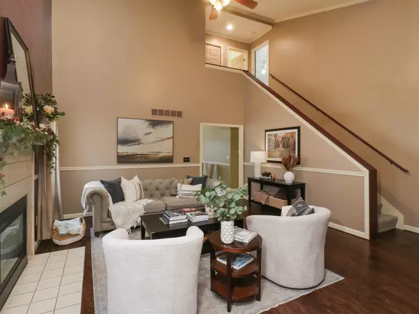 Normal, IL 61761,109 Sandra CT