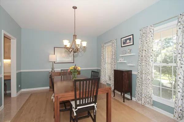 Carpentersville, IL 60110,3404 Green Pastures RD