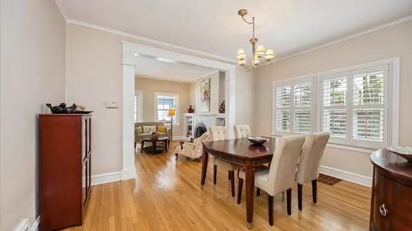 La Grange, IL 60525,66 Dover AVE