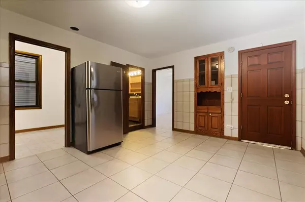 Chicago, IL 60608,1727 W 19th ST #2