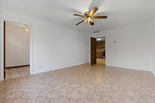 Chicago, IL 60608,1727 W 19th ST #2