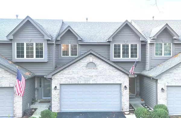 949 Millcreek CIR, Elgin, IL 60123