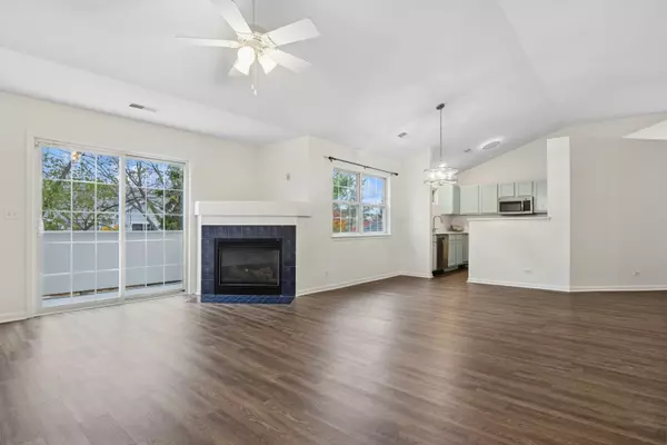 Crystal Lake, IL 60014,9509 Georgetown LN #9509