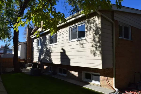 Niles, IL 60714,9059 N Clifton AVE