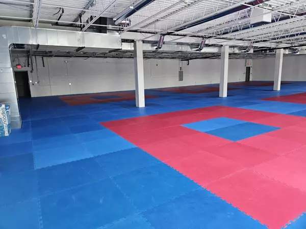 Orland Park, IL 60462,14355 S La Grange RD