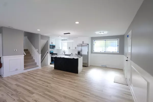 Oak Forest, IL 60452,4401 Adele LN