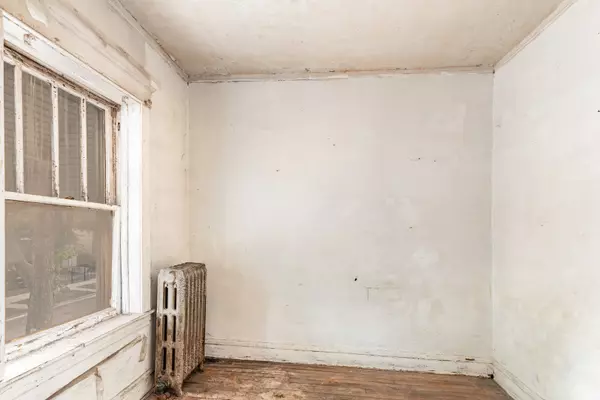 Chicago, IL 60651,4920 W Cortez ST