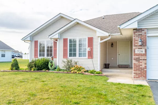 Davis Junction, IL 61020,726 Golden Prairie DR