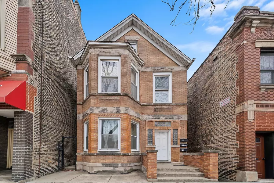 2420 S Oakley AVE #2, Chicago, IL 60608