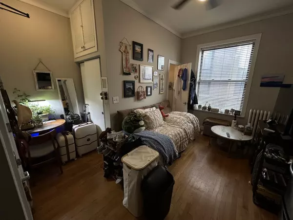 Chicago, IL 60614,2525 N Clark ST #D