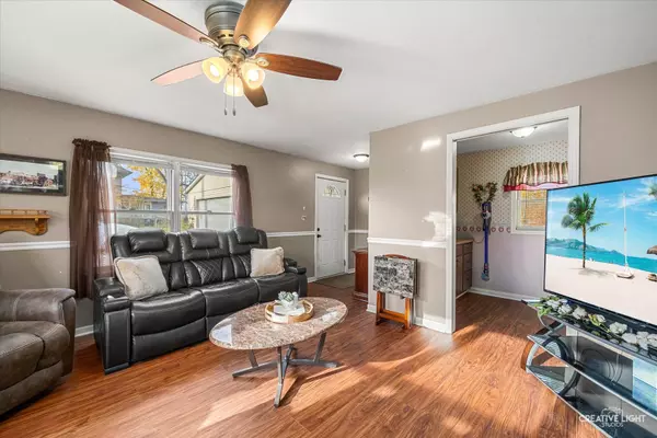 Montgomery, IL 60538,428 S Main ST