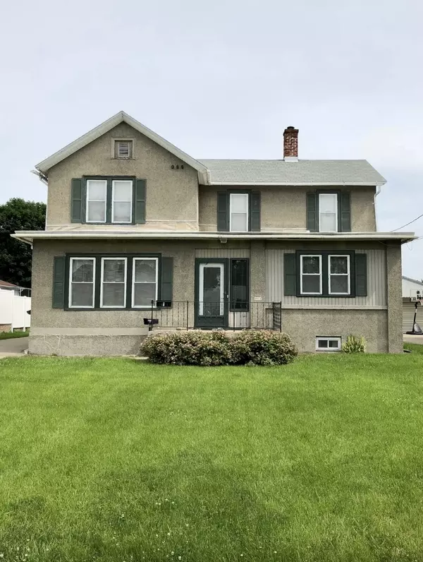 2021 7th ST, Peru, IL 61354