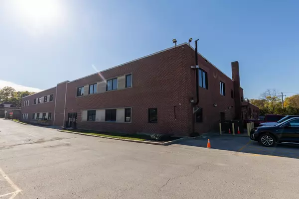 Wheaton, IL 60187,929 Childs ST