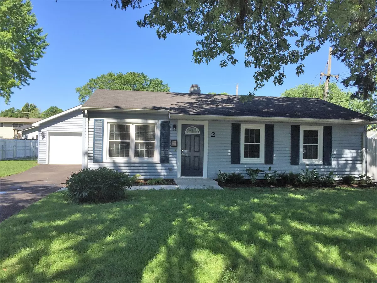 South Elgin, IL 60177,2 SWEETBRIAR CT