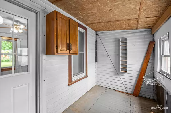 Sugar Grove, IL 60554,92 Maple ST