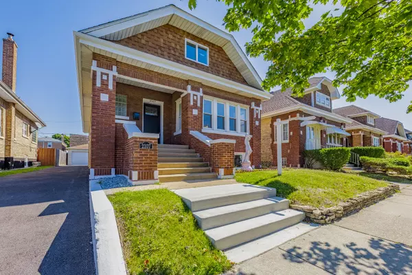 Berwyn, IL 60402,2107 EAST AVE