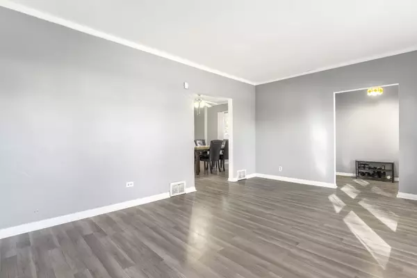 Summit, IL 60501,5402 S 73rd AVE