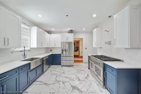 Homewood, IL 60430,2163 Chestnut RD