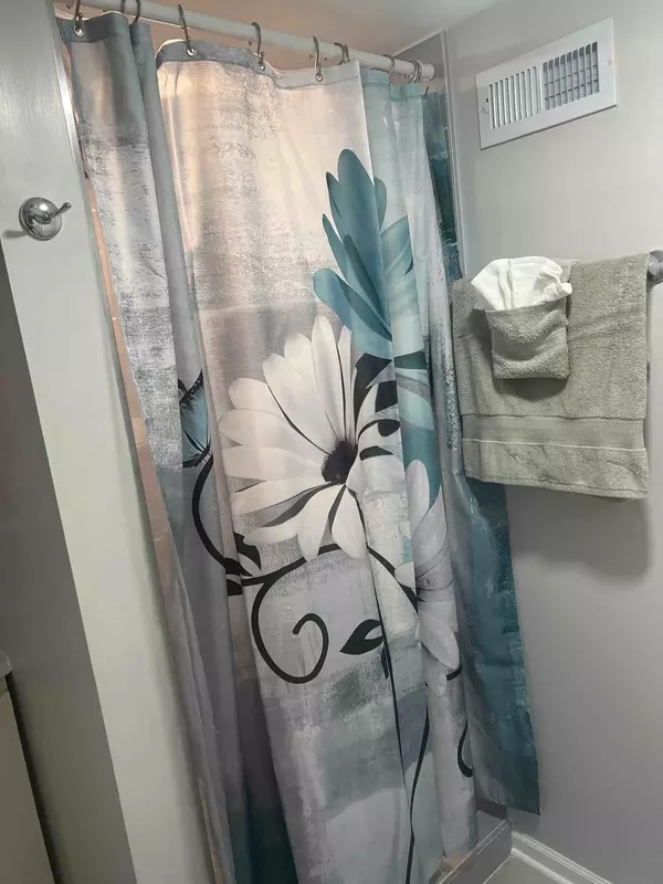 Chicago, IL 60628,10434 S Wentworth AVE #GARDEN