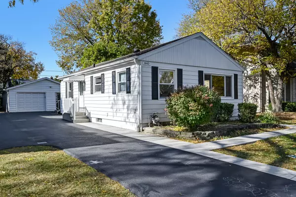 840 S Thurlow ST, Hinsdale, IL 60521