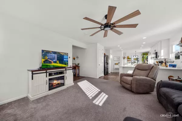 Plano, IL 60545,1908 Pauline PL