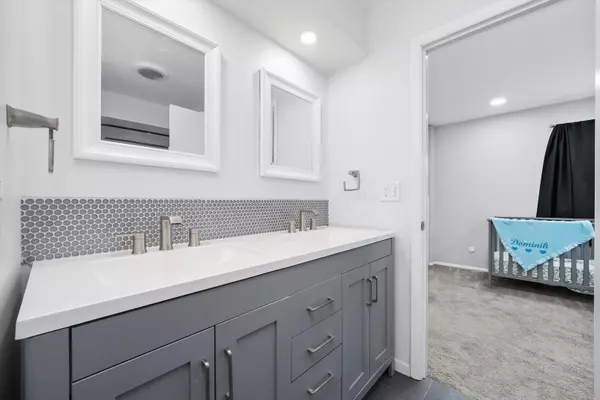 Wood Dale, IL 60191,213 Prospect AVE