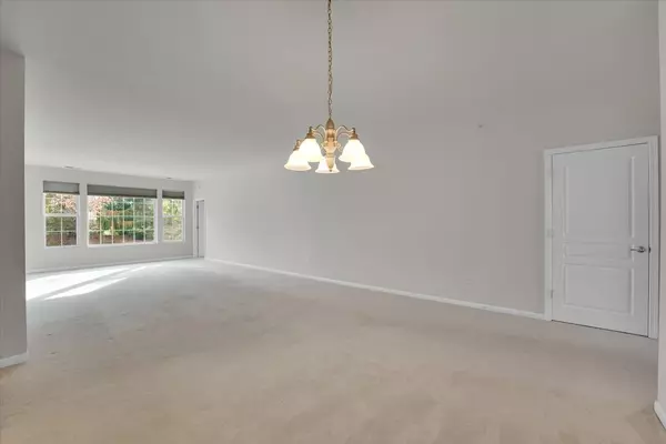 Huntley, IL 60142,14525 Tawny LN