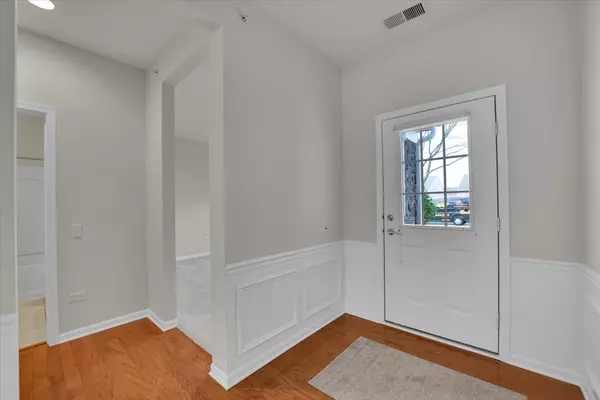 Huntley, IL 60142,14525 Tawny LN