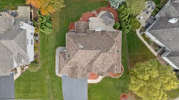 Yorkville, IL 60560,1161 Kate DR