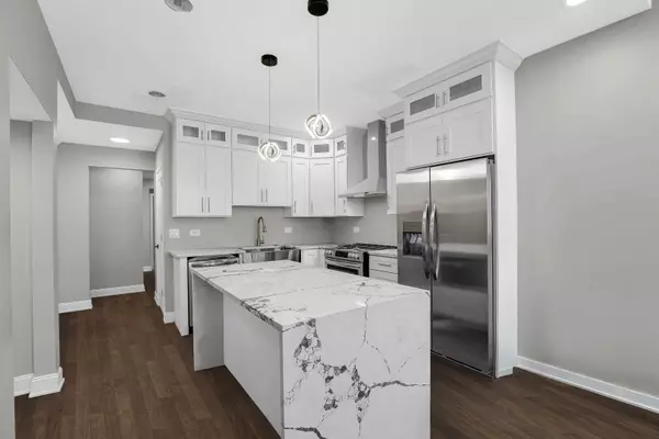 Chicago, IL 60637,6150 S Ingleside AVE