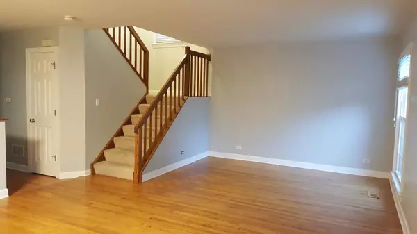 Naperville, IL 60565,1722 Ranchview DR