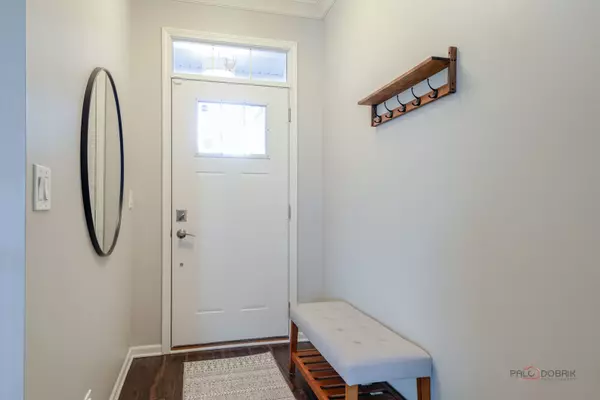 Palatine, IL 60074,2370 N Moseley CT