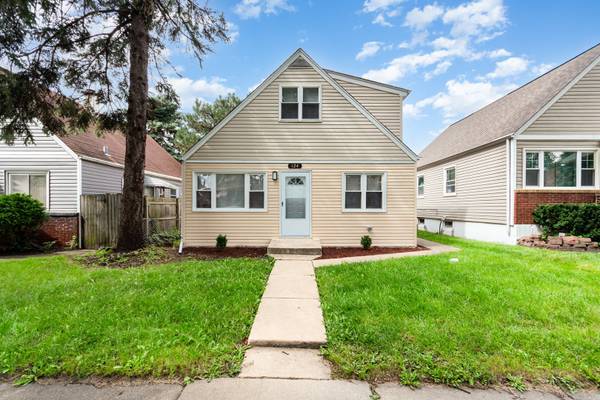 124 46th AVE, Bellwood, IL 60104