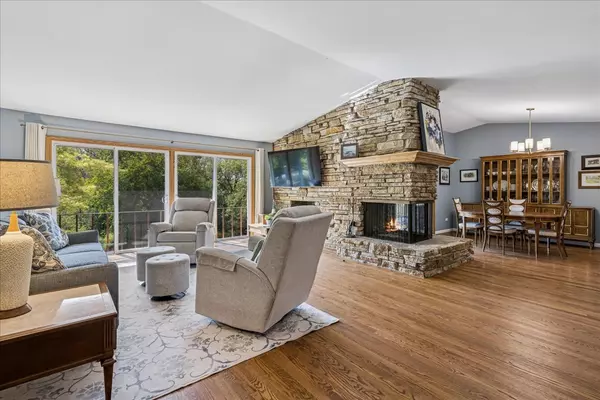 Tower Lakes, IL 60010,25146 N West Tower DR