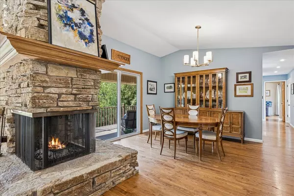 Tower Lakes, IL 60010,25146 N West Tower DR