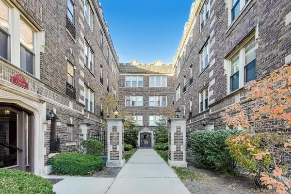 La Grange, IL 60525,75 E Harris AVE #3E