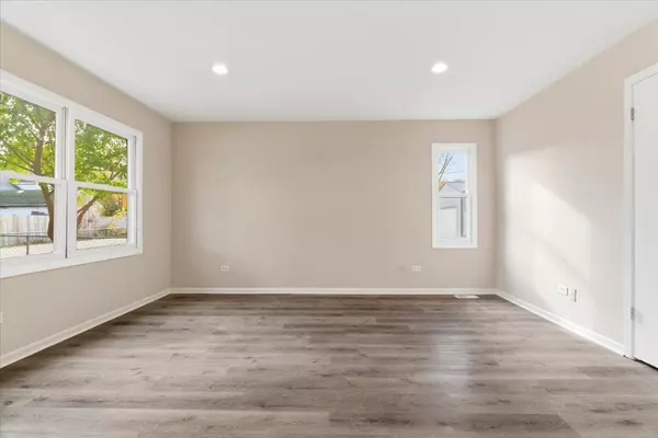 Lake Villa, IL 60046,37446 E Park LN