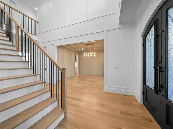 Northbrook, IL 60062,1851 Oakwood RD