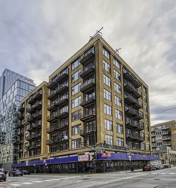 Chicago, IL 60661,625 W Jackson BLVD #503