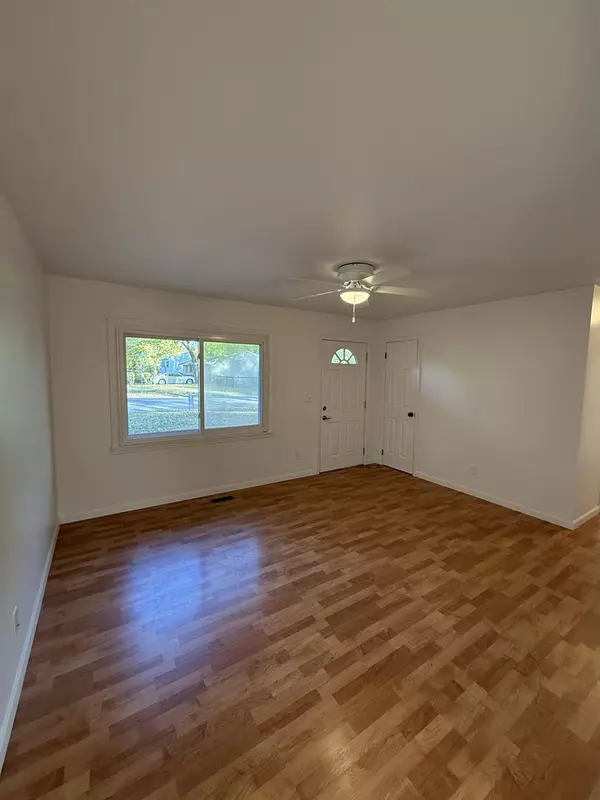 Champaign, IL 61821,1309 Maplepark DR