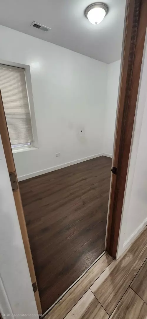 Chicago, IL 60651,1453 N Lotus AVE #1